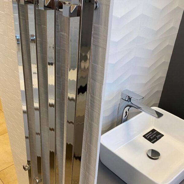 Koupelnový radiátor PLUTO