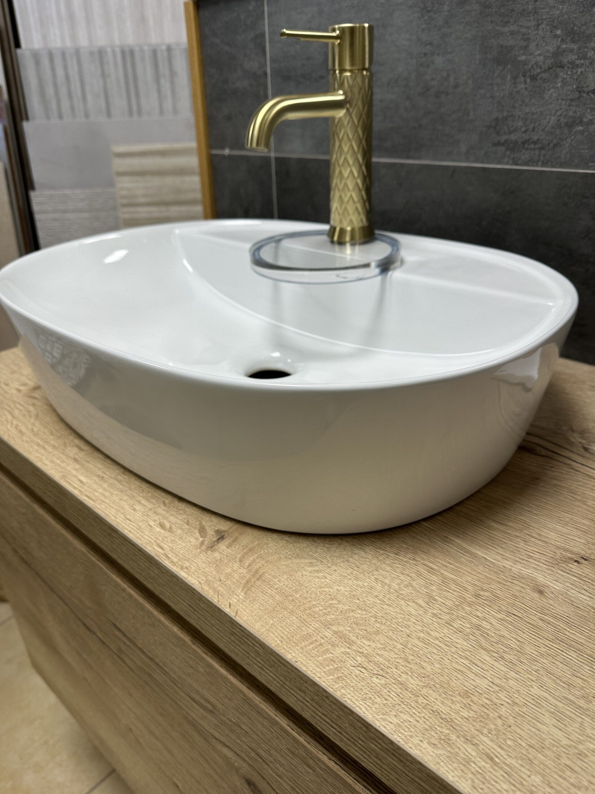 Umyvadlo na desku Piega Umyvadlo na desku Piega