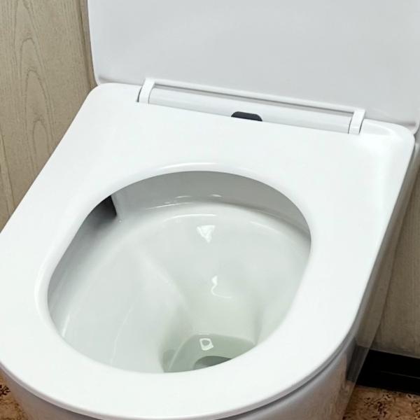 Závěsné WC tornado