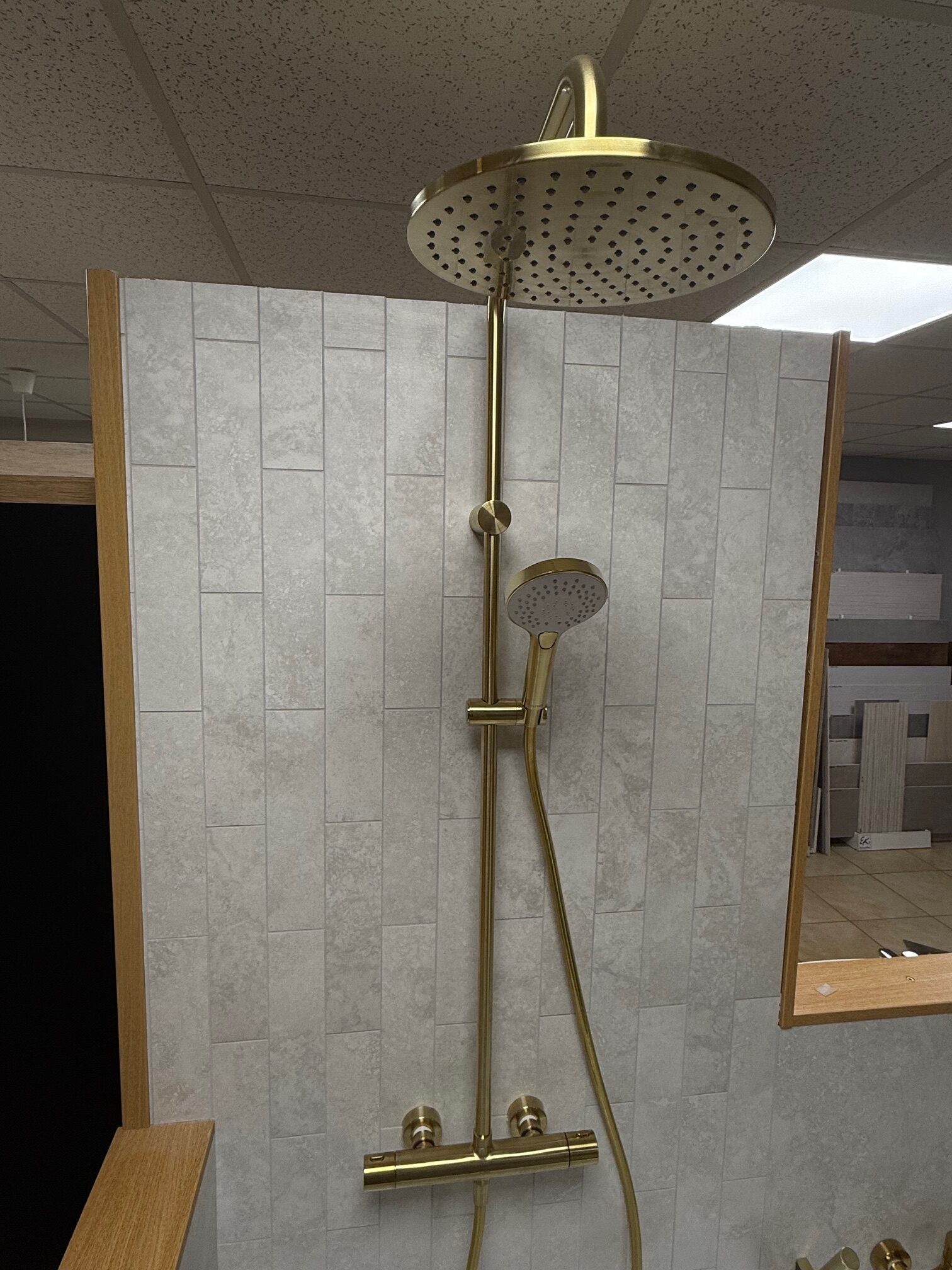 Zlato v koupelně Zlato v koupelně